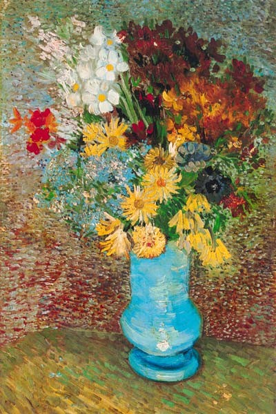 Blumen in blauer Vase